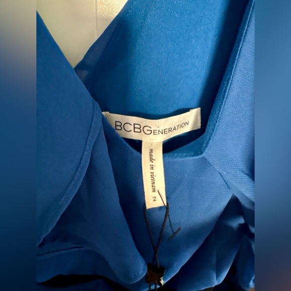 NWT BCBGeneration Lace-Inset Tiered Ruffled Maxi Dress - Size 2 - Picture 15 of 15